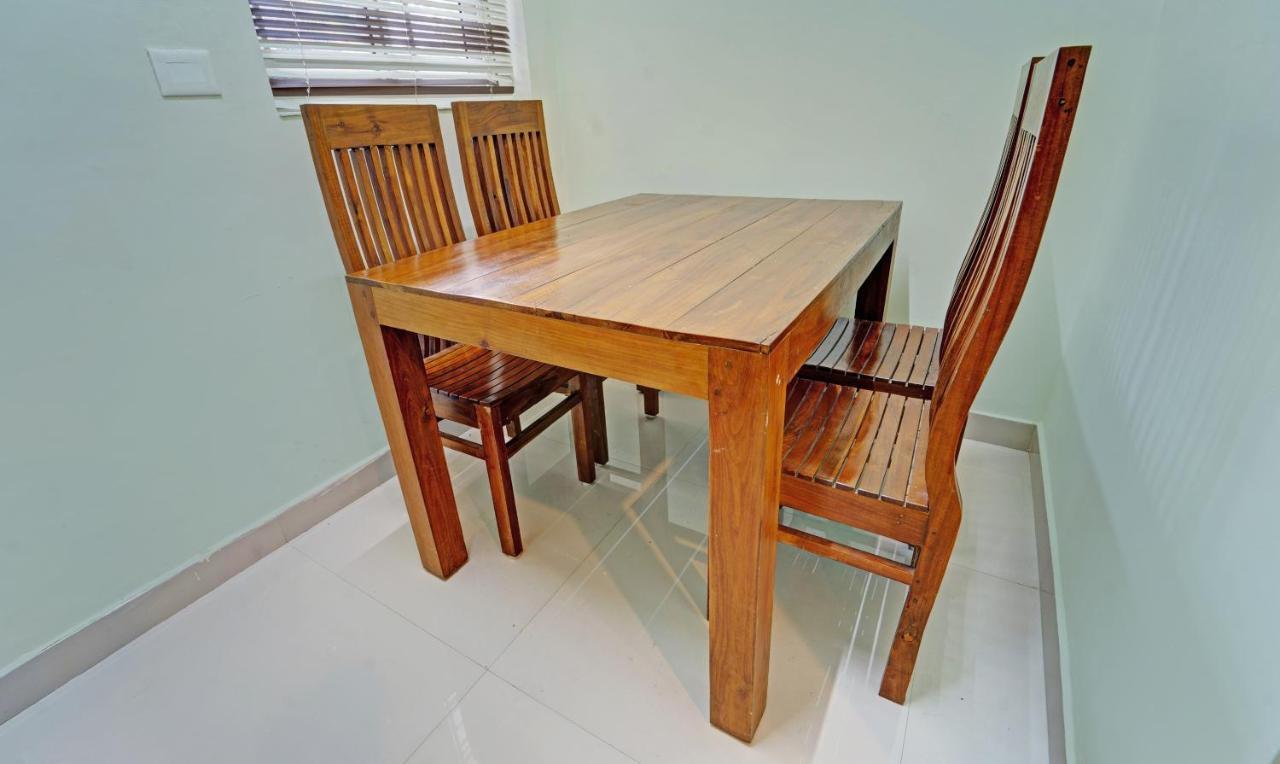 Sreepathi Nirmalyam Hotel Guruvayur Bagian luar foto